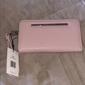 Steve Madden Light Pink Wristlet